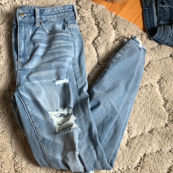Worn once aeo jeans - Picture 1 of 3